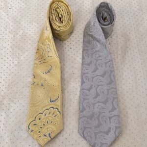 Trump Yellow Silver Necktie Bundle 2 Ties Lot
